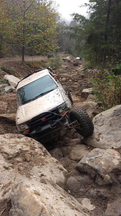 2000 Toyota Tacoma Solid Axle Swap - Rock Crawling