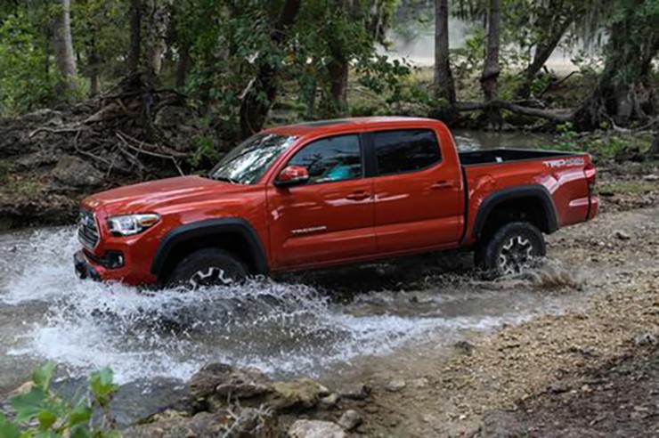 2016 Toyota Tacoma Wins Mid-Size Truck of Texas Award